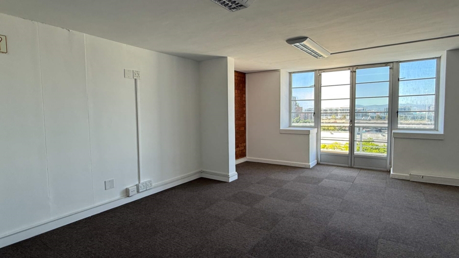 Commercial Property for Sale in Green Point Western Cape